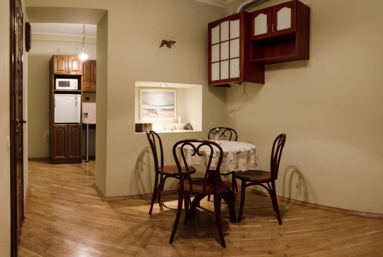 Apartments In The Historical Centre - Lviv Room photo